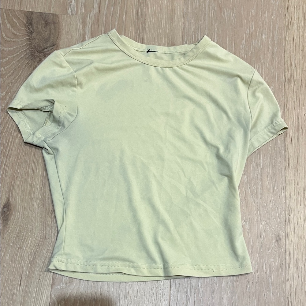 SHEIN - Light Yellow Women's Crop Top